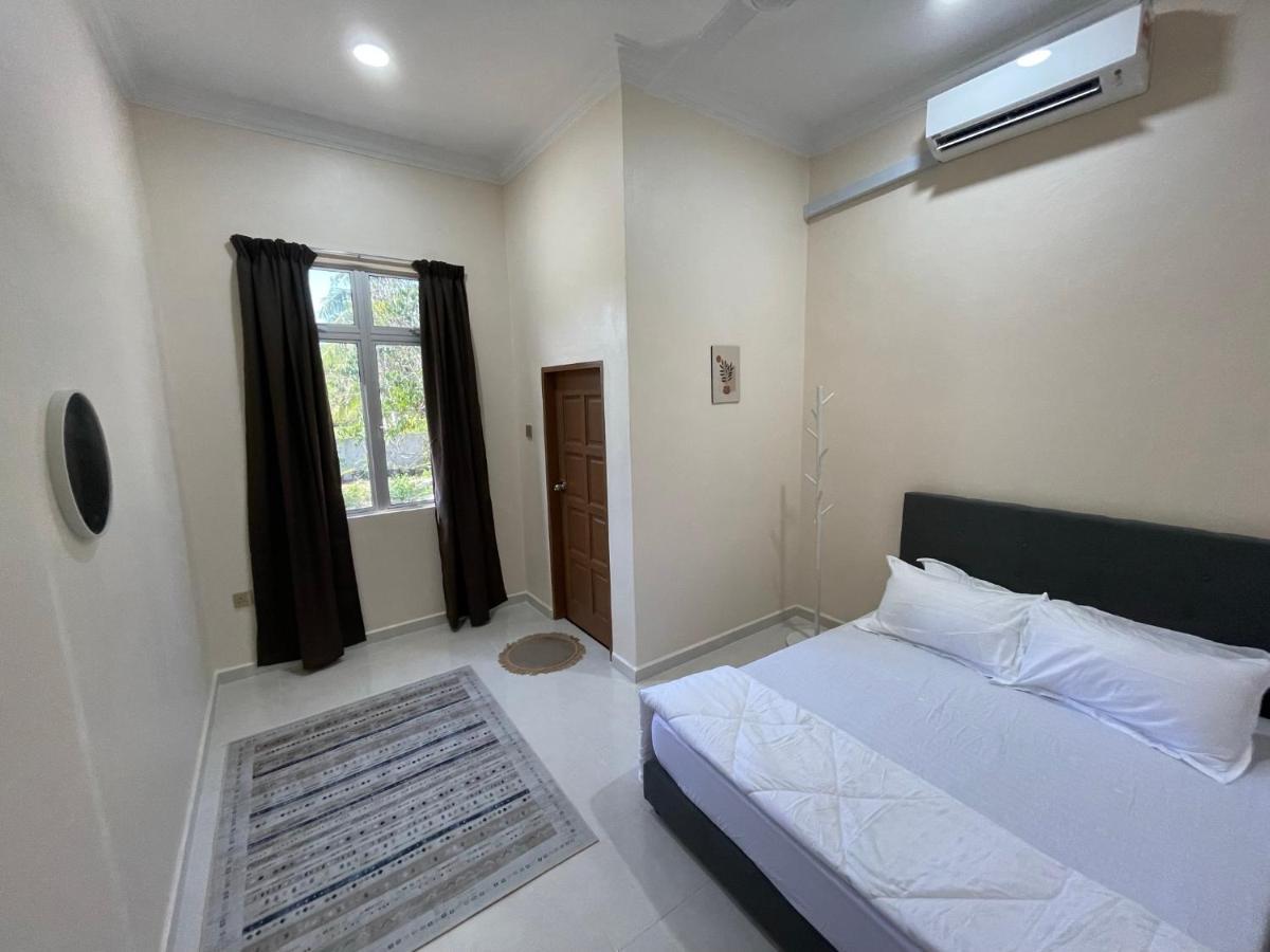 Holiday home King's Kubang Kerian